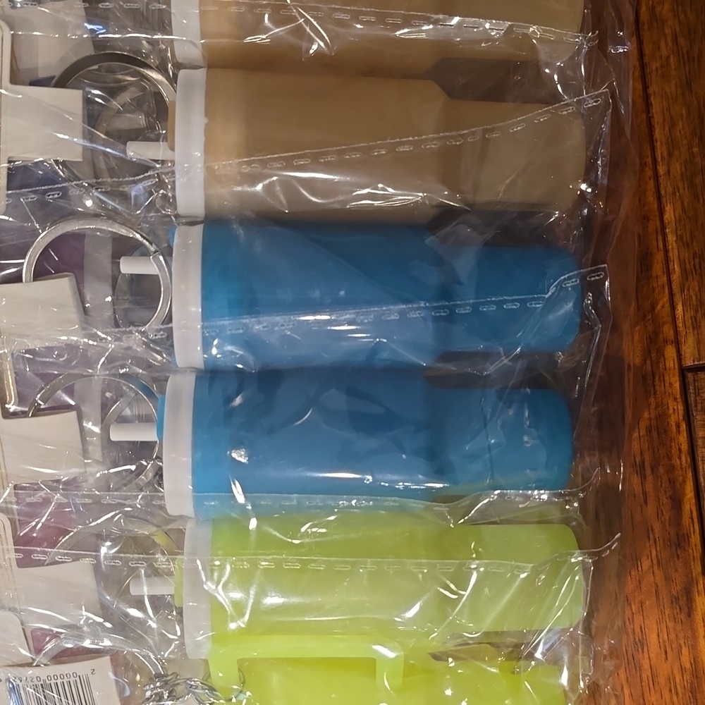 BULK Mini Tumbler Keychains - Picture 2 of 3